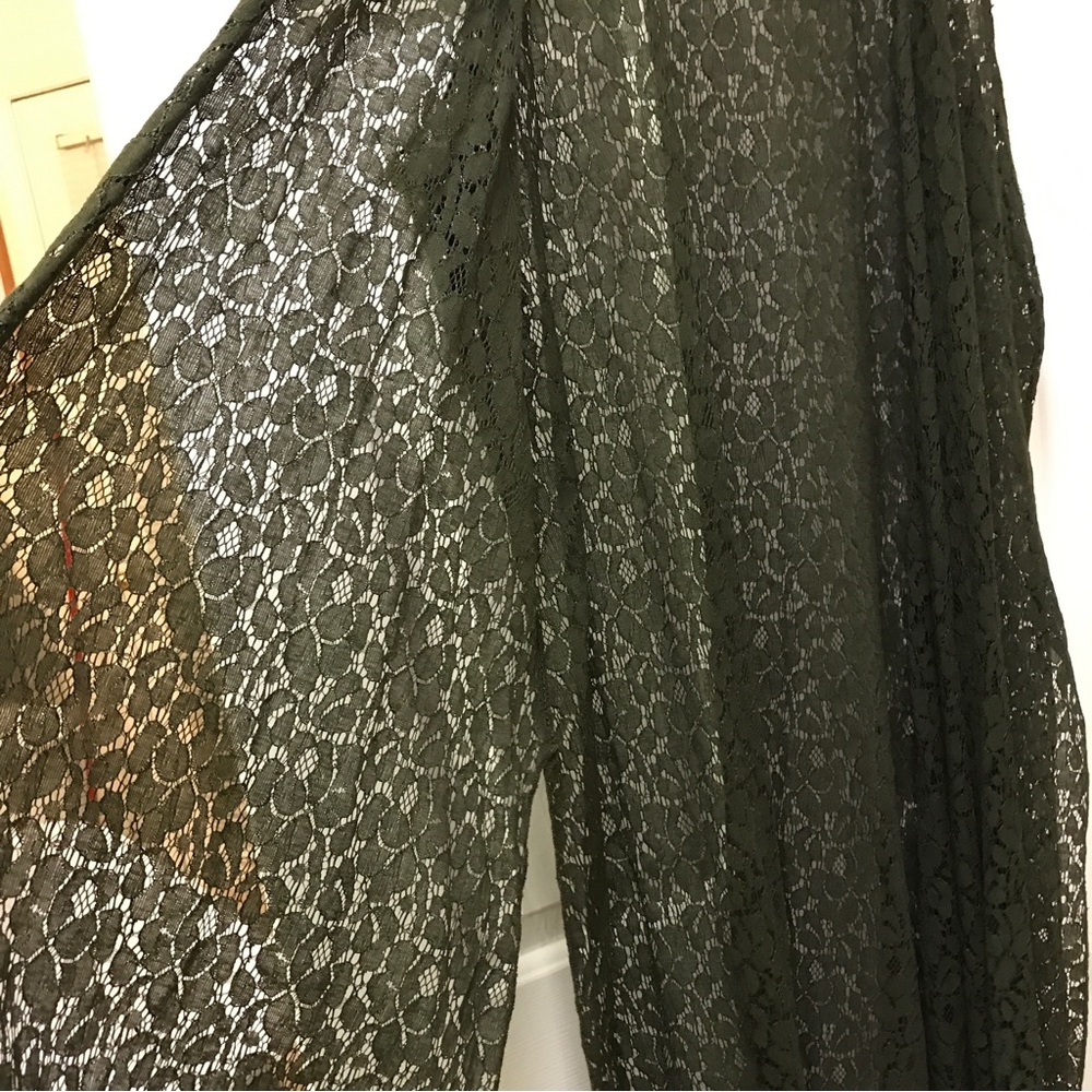 LuLaRoe Green Flower Knit Crochet Open Sides Plus Size Vest Duster Cardigan - Picture 5 of 8